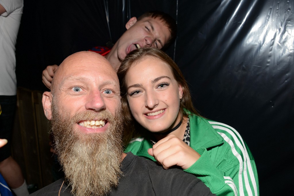 ../Images/Campingfeest 202.jpg